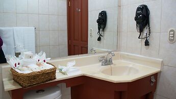 Best Western Las Mercedes Airport