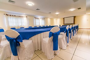 Best Western Las Mercedes Airport