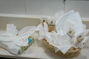 Best Western Las Mercedes Airport