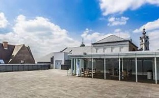 Hotel & Aparthotel Casteau Resort Mons