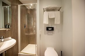 Hotel & Aparthotel Casteau Resort Mons