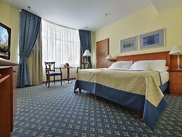 Ramada by Wyndham Prague City Centre