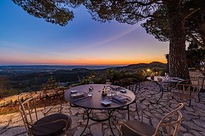 Garrigae Abbaye de Sainte Croix