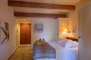 Garrigae Abbaye de Sainte Croix