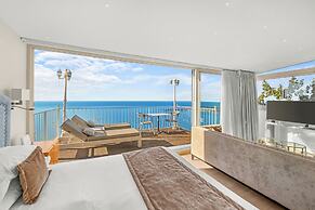 Chateau De La Chevre D Or