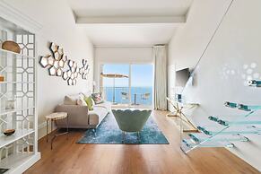 Chateau De La Chevre D Or