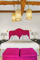 Chateau De La Chevre D Or