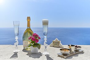 Chateau De La Chevre D Or