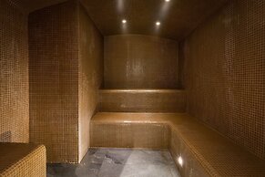 Alpina Eclectic Hotel