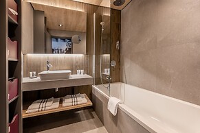 Alpina Eclectic Hotel