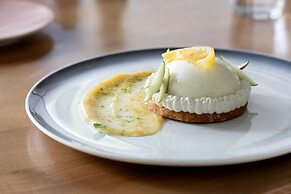 Paris Marriott Rive Gauche Hotel & Conference Center