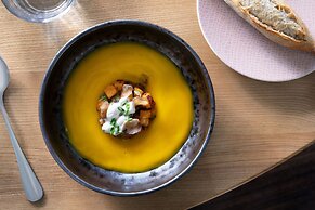 Paris Marriott Rive Gauche Hotel & Conference Center