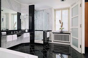 Hotel Elephant Weimar, Autograph Collection