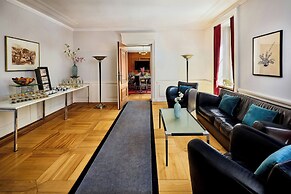 Hotel Elephant Weimar, Autograph Collection