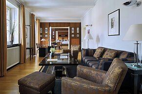 Hotel Elephant Weimar, Autograph Collection