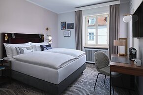 Hotel Elephant Weimar, Autograph Collection
