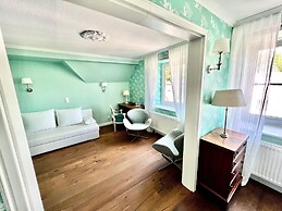 Hotel Ashley's Garden