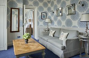 The Montagu Arms Hotel
