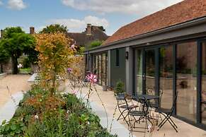 The Montagu Arms Hotel