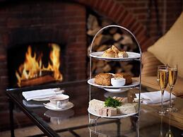 The Montagu Arms Hotel