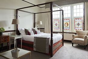 The Montagu Arms Hotel