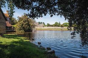 The Montagu Arms Hotel