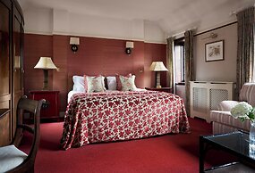 The Montagu Arms Hotel