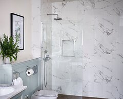 The Montagu Arms Hotel