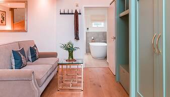 The Montagu Arms Hotel