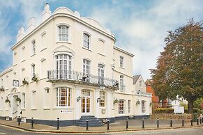 The Royal Adelaide Hotel