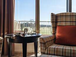 The Europe Hotel & Resort