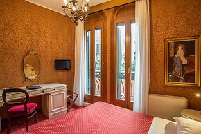 Hotel La Fenice Et Des Artistes