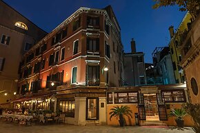 Hotel La Fenice Et Des Artistes