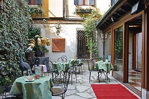 Hotel La Fenice Et Des Artistes