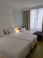 Legendary Porto Hotel