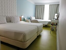 Legendary Porto Hotel