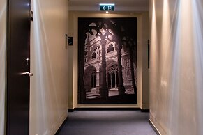 Hotel VIP Executive Saldanha