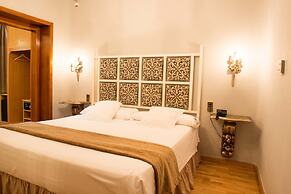 Los Angeles & Spa Hotel