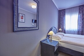 Hotel Crystal