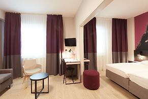 Hotel Crystal