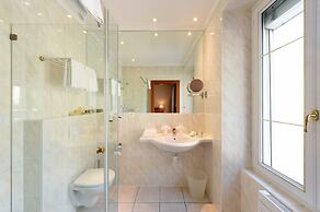 Golf Hotel Rene Capt