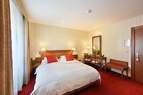 Golf Hotel Rene Capt