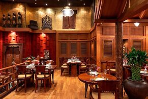 Le Meridien Dubai Hotel & Conference Centre