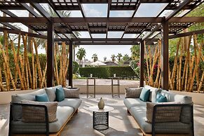 Le Meridien Dubai Hotel & Conference Centre