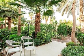 Le Meridien Dubai Hotel & Conference Centre