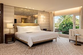 Le Meridien Dubai Hotel & Conference Centre