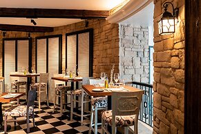 Le Meridien Dubai Hotel & Conference Centre