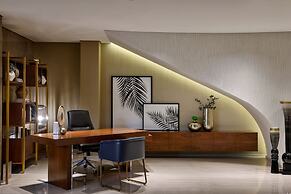 Le Meridien Dubai Hotel & Conference Centre