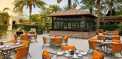 Le Meridien Dubai Hotel & Conference Centre