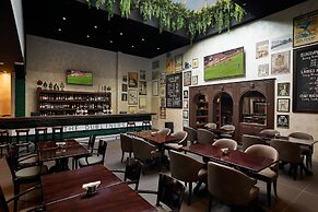 Le Meridien Dubai Hotel & Conference Centre